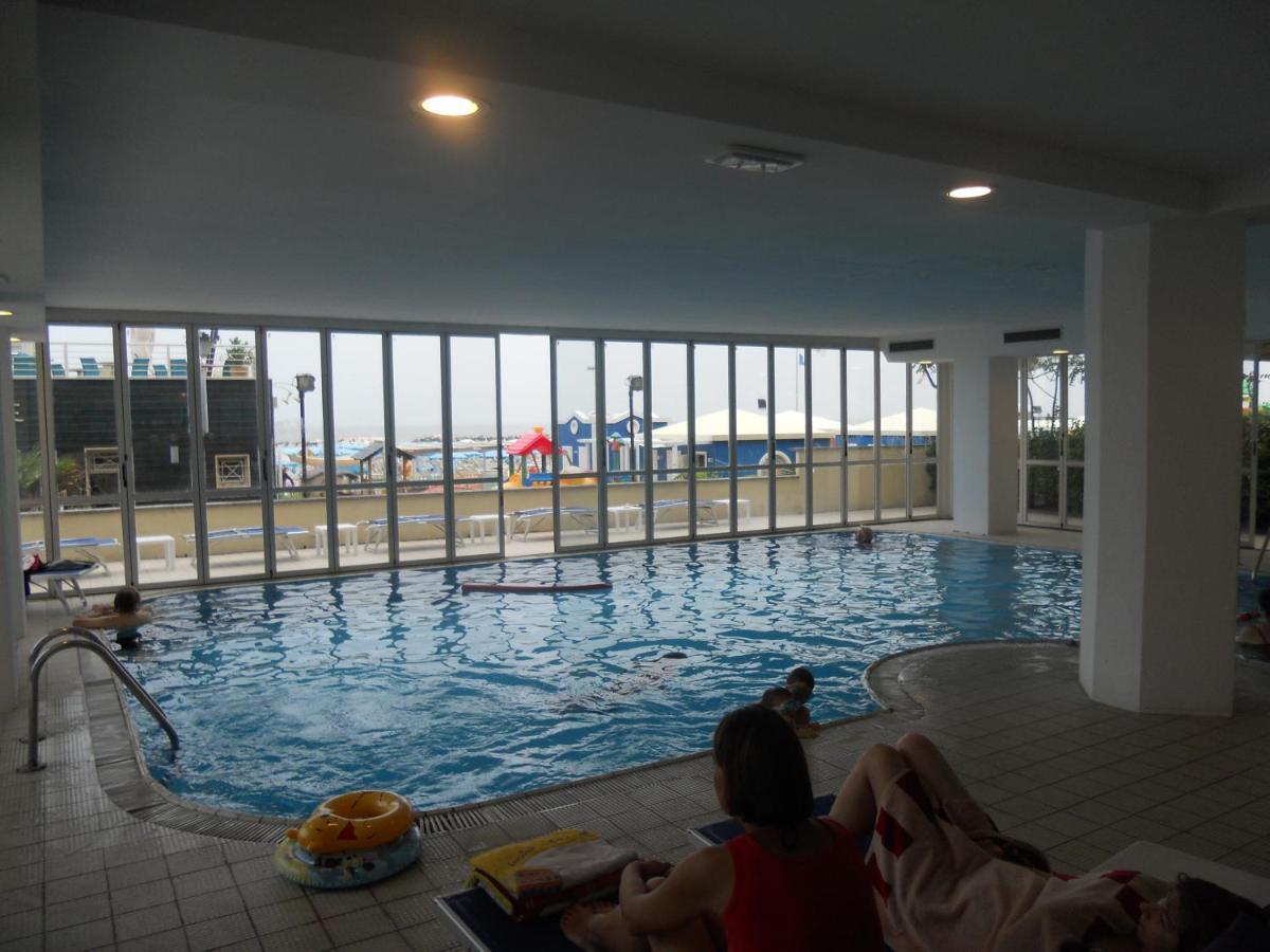 Hotel Negresco Κατόλικα Εξωτερικό φωτογραφία