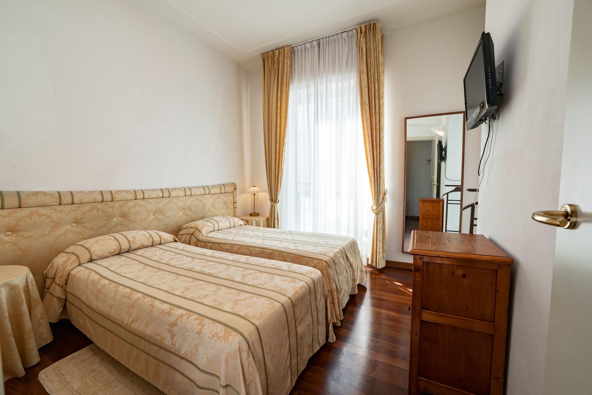 Hotel Negresco Κατόλικα Εξωτερικό φωτογραφία