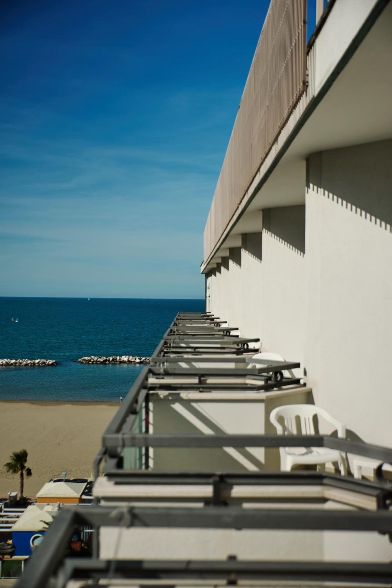 Hotel Negresco Κατόλικα Εξωτερικό φωτογραφία