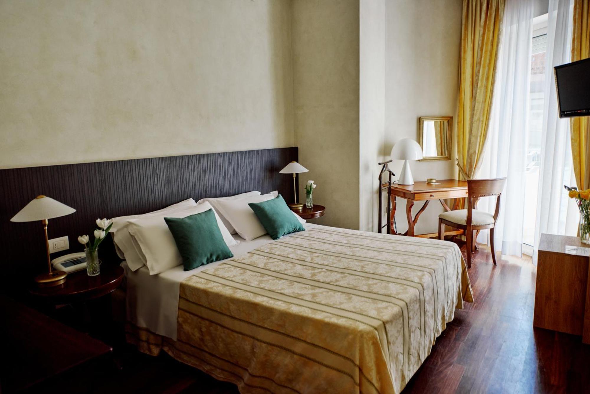 Hotel Negresco Κατόλικα Εξωτερικό φωτογραφία