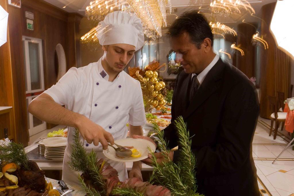 Hotel Negresco Κατόλικα Εξωτερικό φωτογραφία