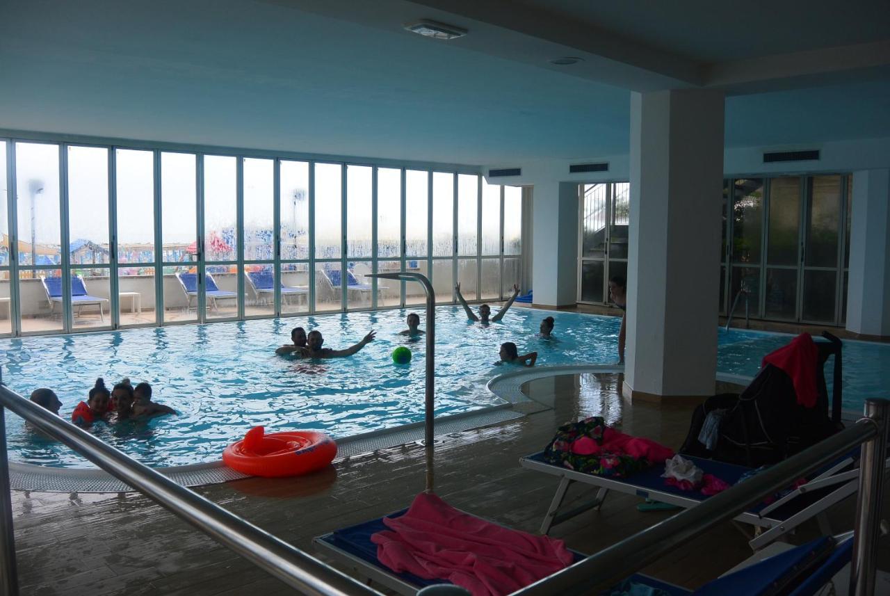 Hotel Negresco Κατόλικα Εξωτερικό φωτογραφία